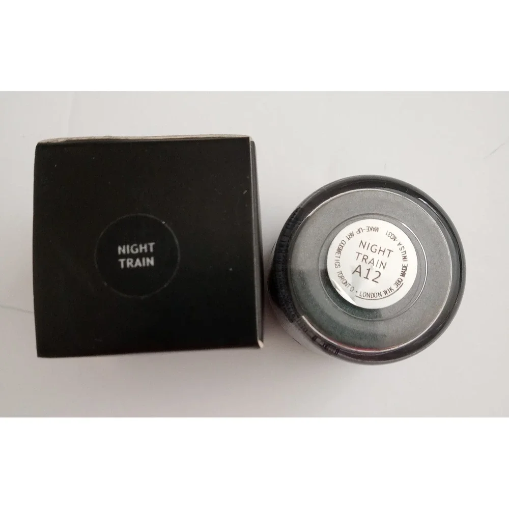 MAC Powder Pigment -Night Train JUMBO  eyeshadow  7.5g /.26  oz Discontinued NEW